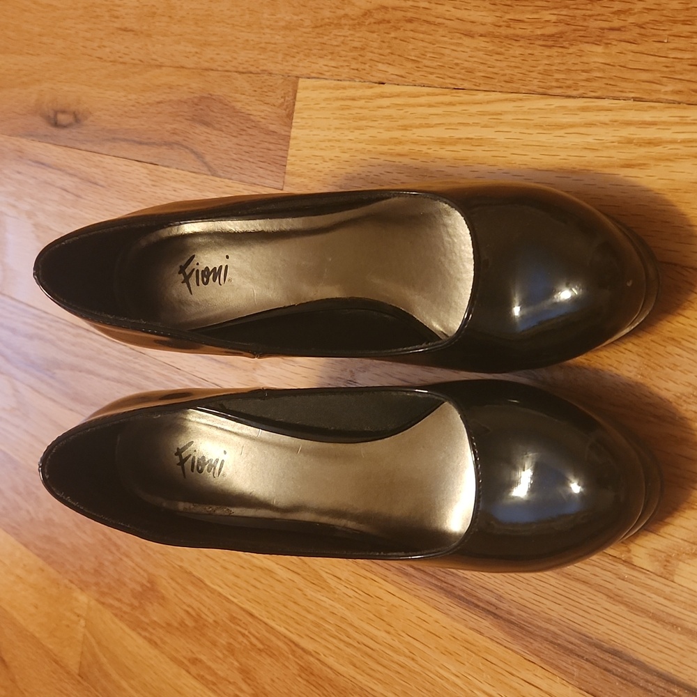 Black heels